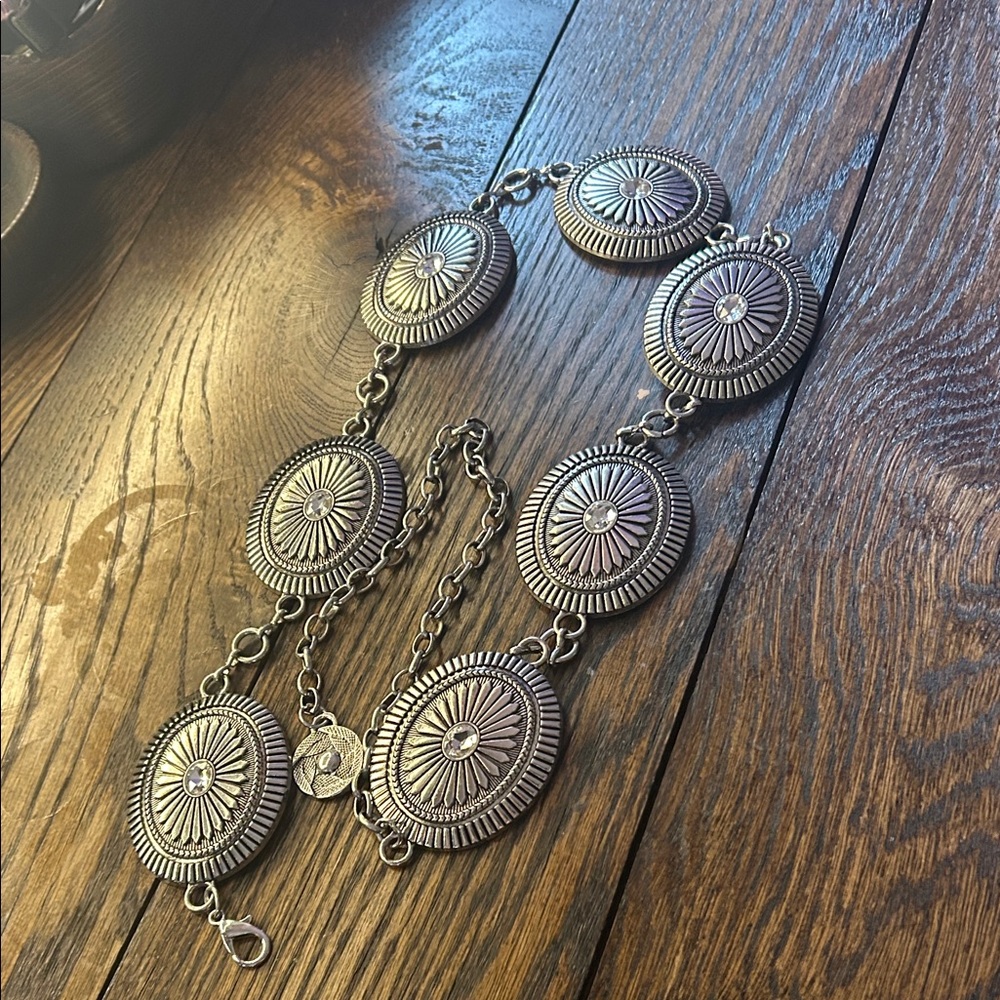 Ariat Silver Concho Belt
